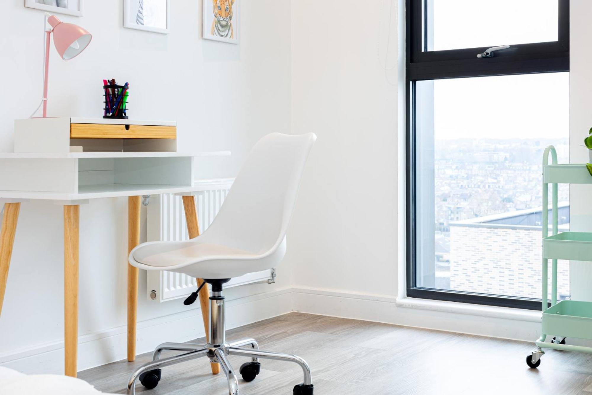 Appartamento Sensational 2br Wviews & Balcony In Wandsworth *